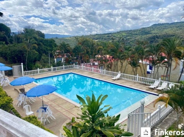 Lote privilegiado en Conjunto Cerrado Santa Mónica - Finca en Arbeláez, Cundinamarca